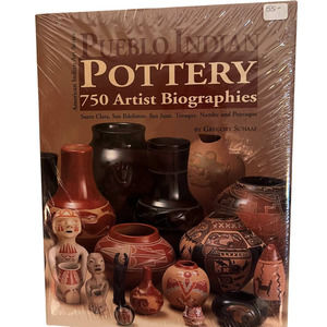 Gregory Schaaf "Pueblo Indian Pottery 750 Artist Biographies" Vintage IOP